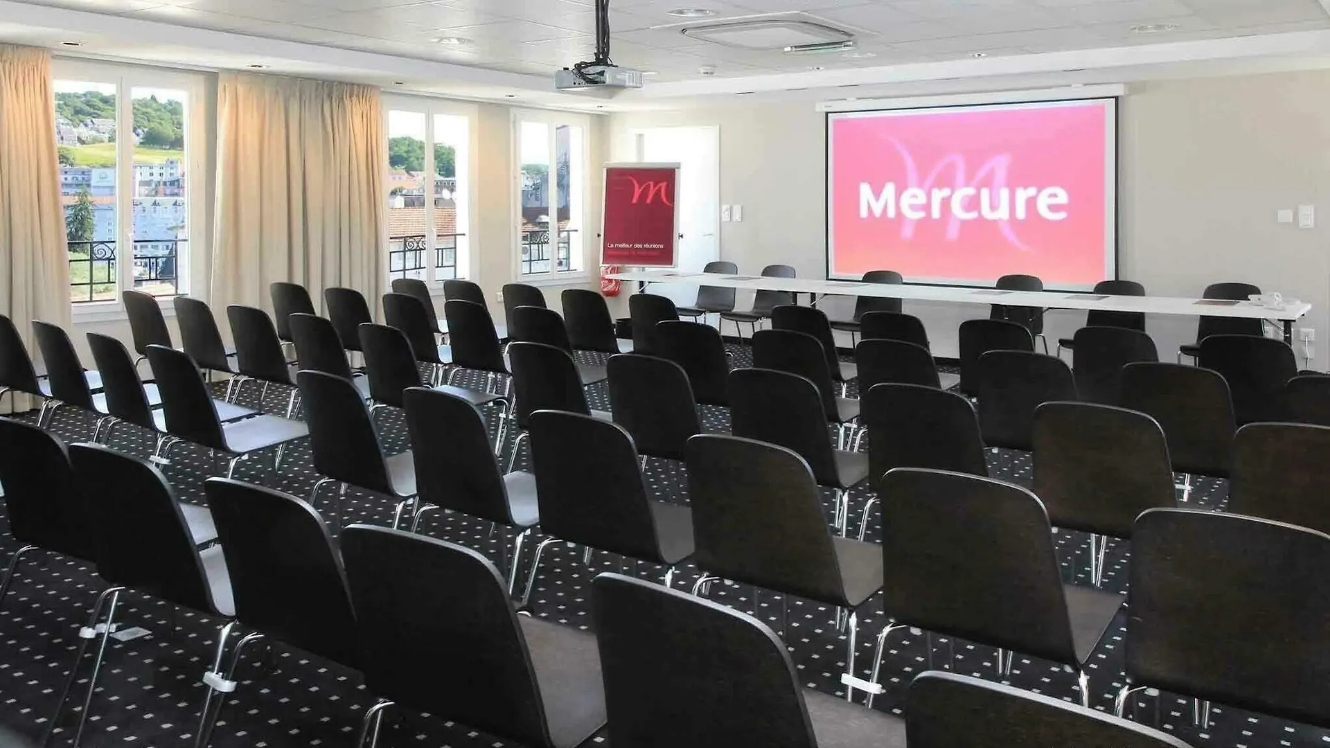 Mercure Lourdes Imperial
