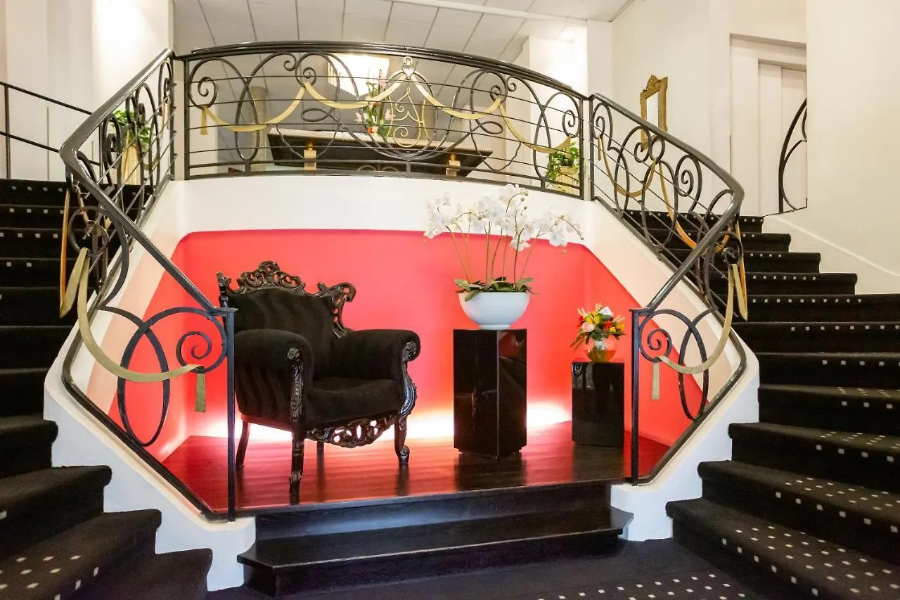 Mercure Lourdes Imperial מלון